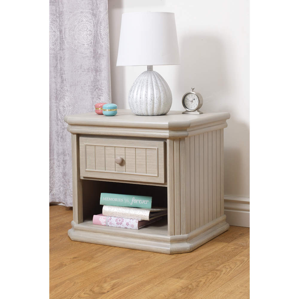 Vista Elite Nightstand