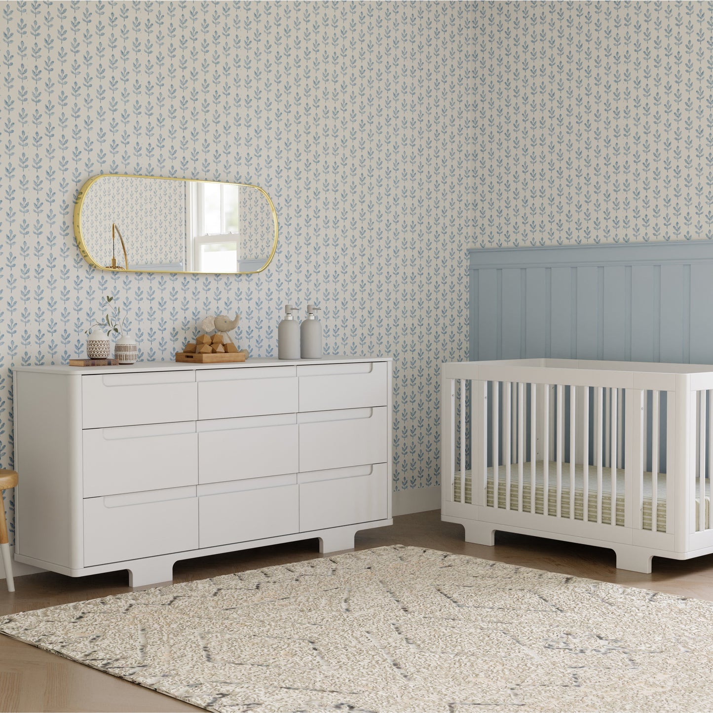M23428W,Yuzu 9-Drawer Dresser  Assembled in White