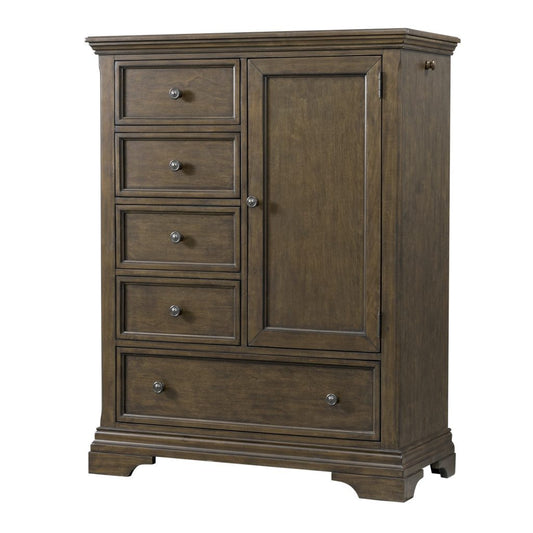 Olivia Chifforobe