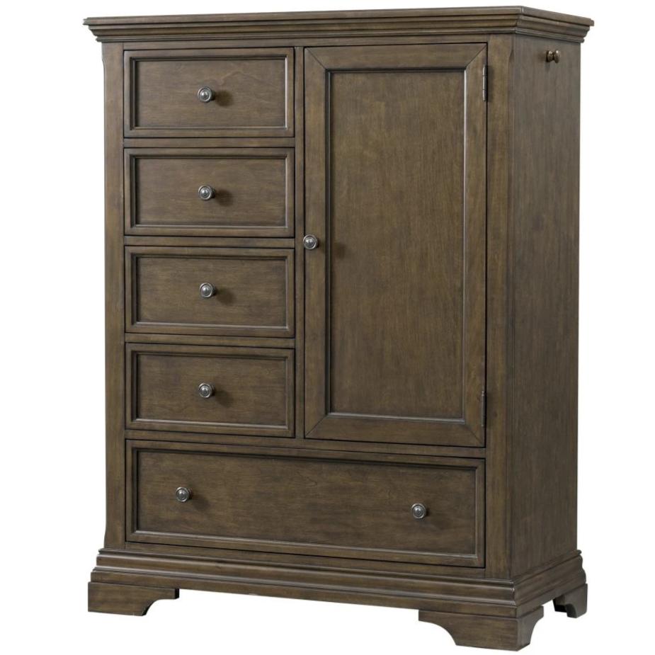 Olivia Chifforobe