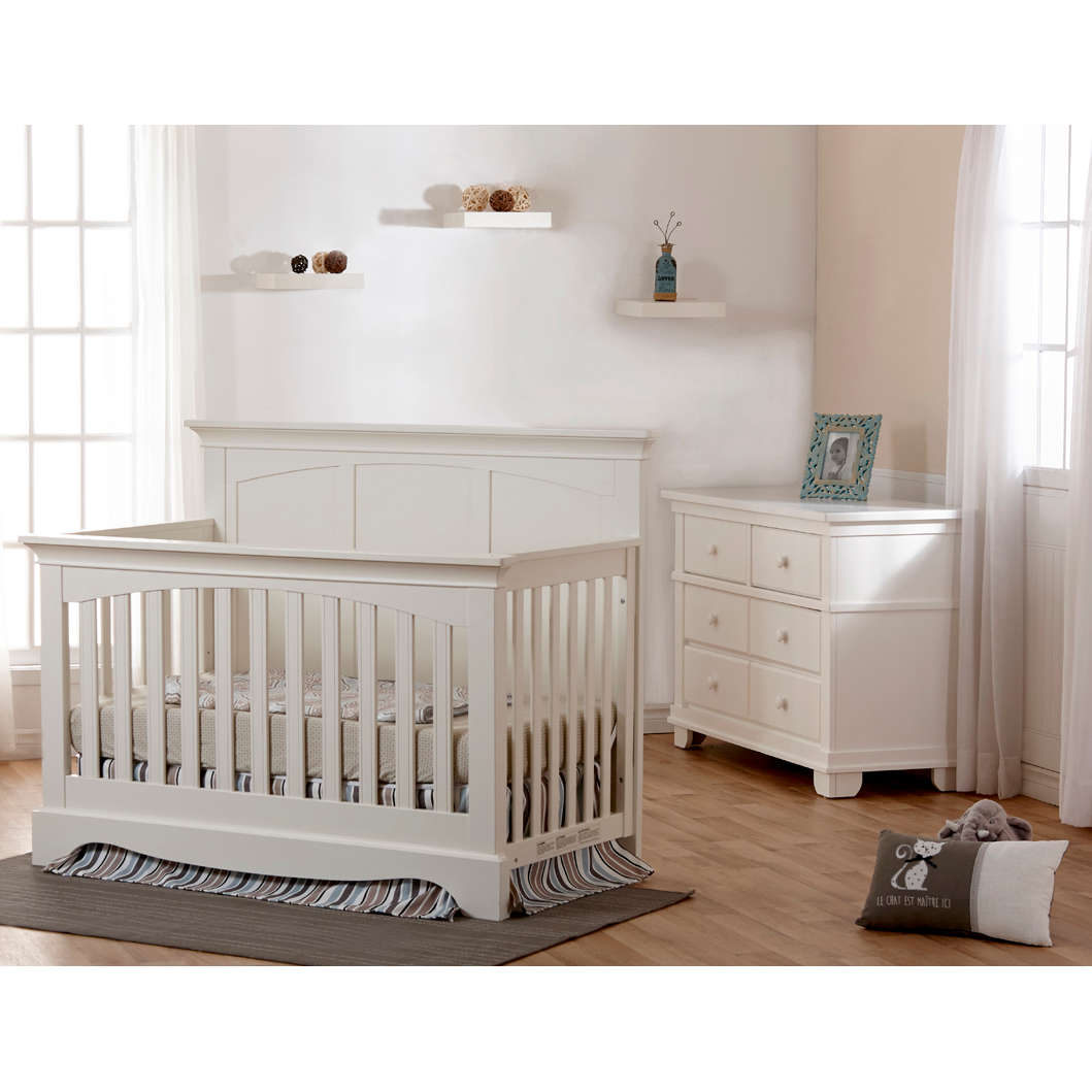 Ragusa Convertible Crib + Dresser Bundle