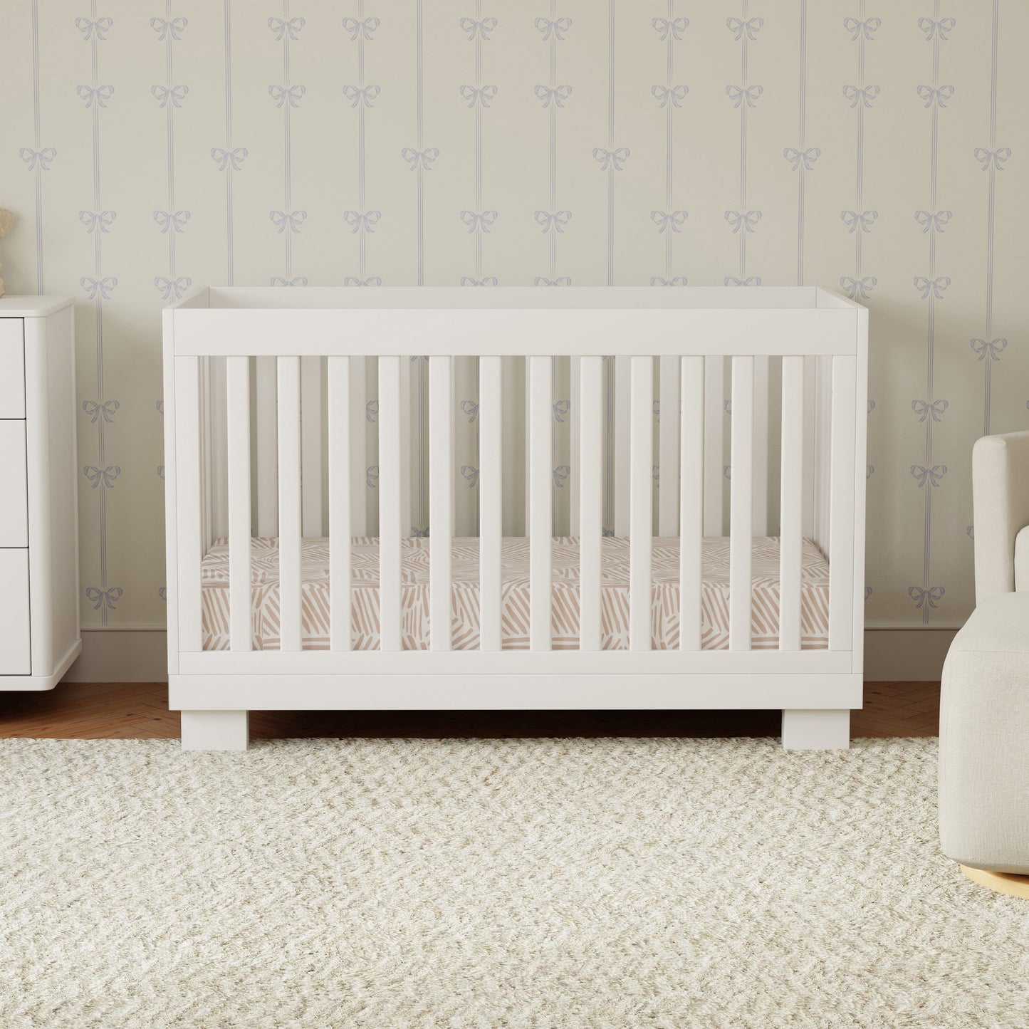 M6701W,Modo 3-in-1 Convertible Crib w/Toddler Bed Conversion Kit in White Finish