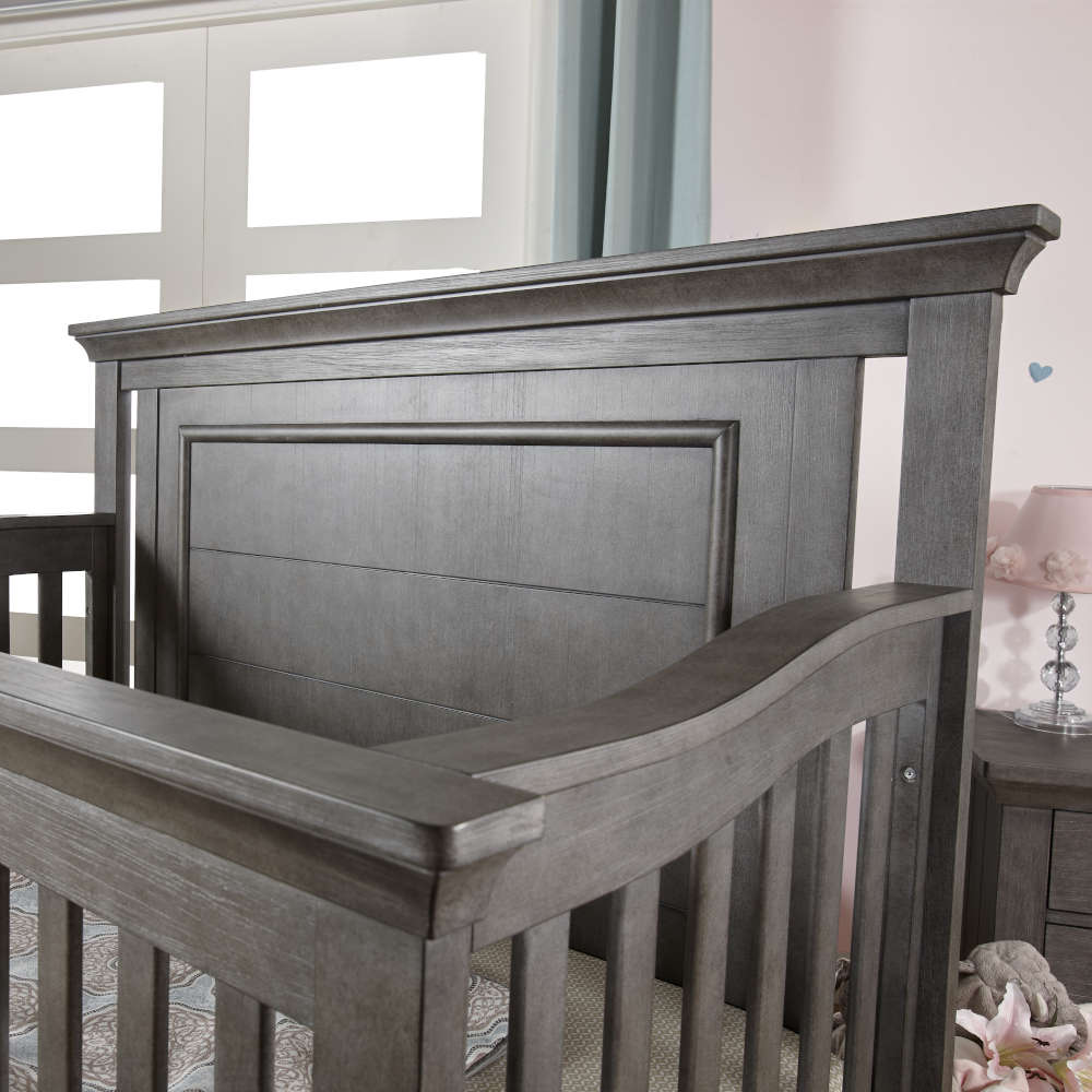 Como Flat Convertible Crib