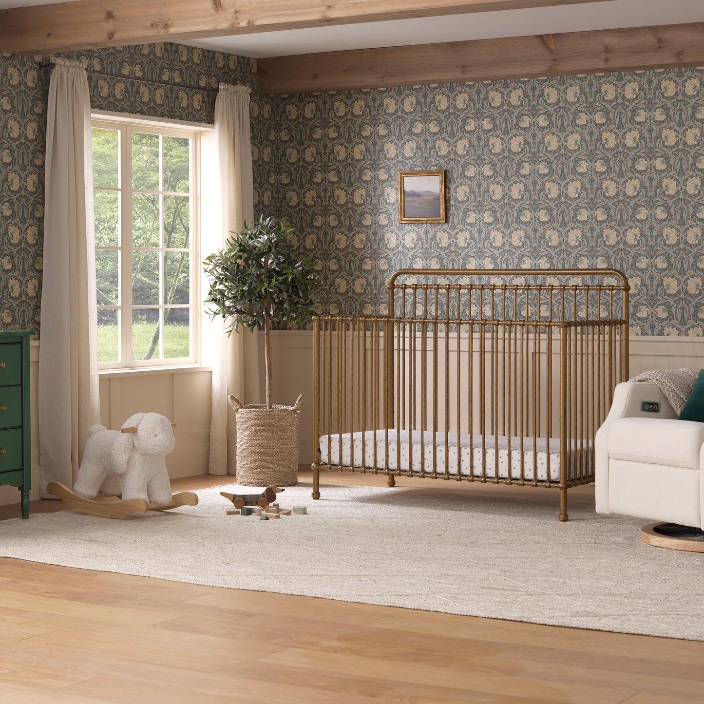 M15301VG,Winston 4-in-1 Convertible Crib in Vintage Gold