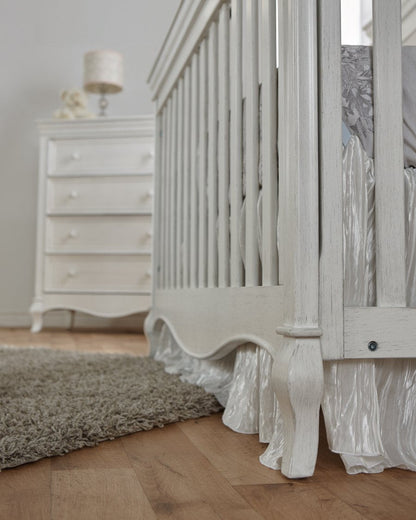 Diamante Convertible Crib