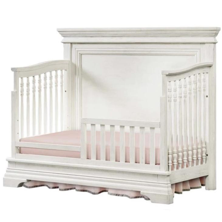 Olivia Flat Convertible Crib