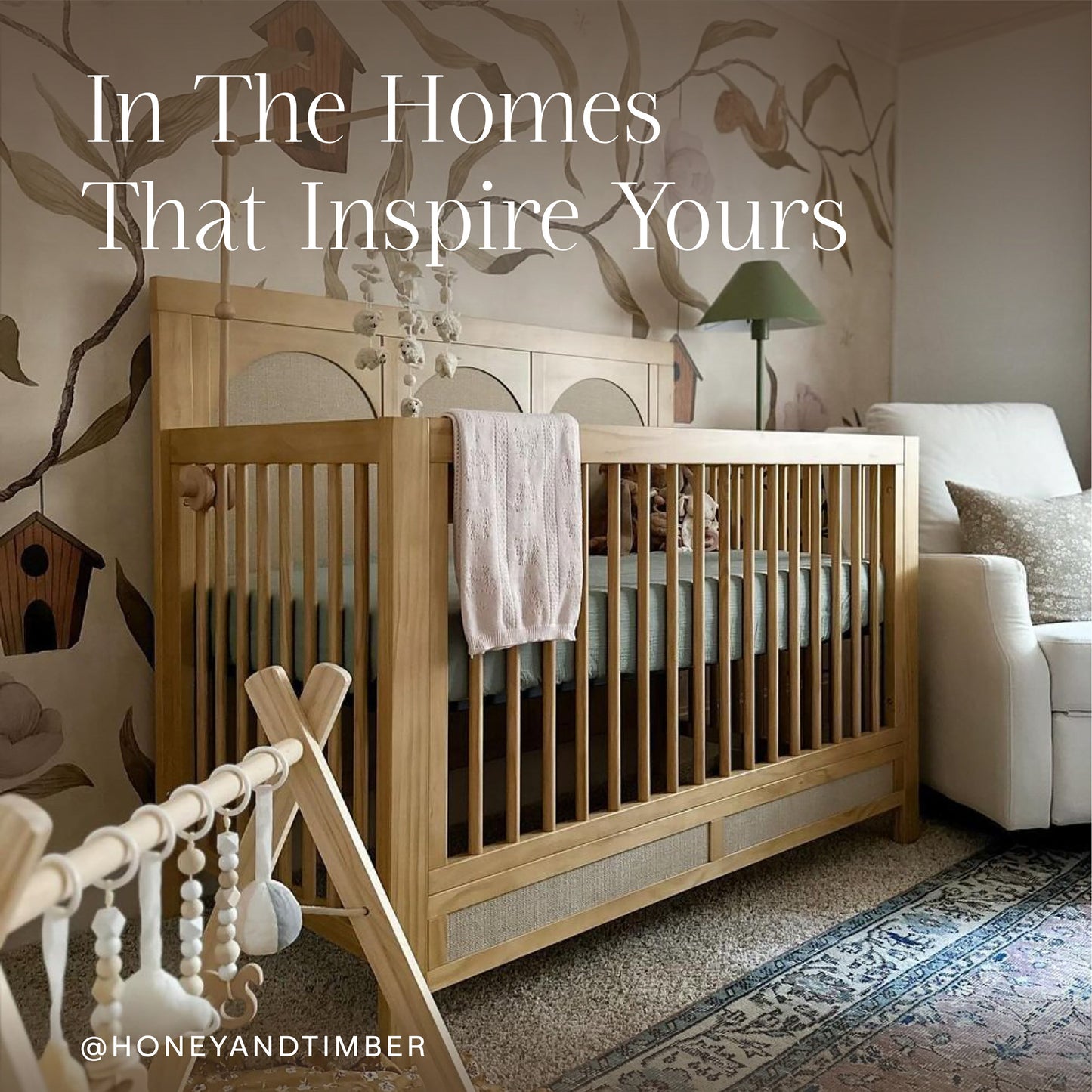 M24801HYPSEW,Eloise 4-in-1 Convertible Crib in Honey & Performance Sand Eco-Weave
