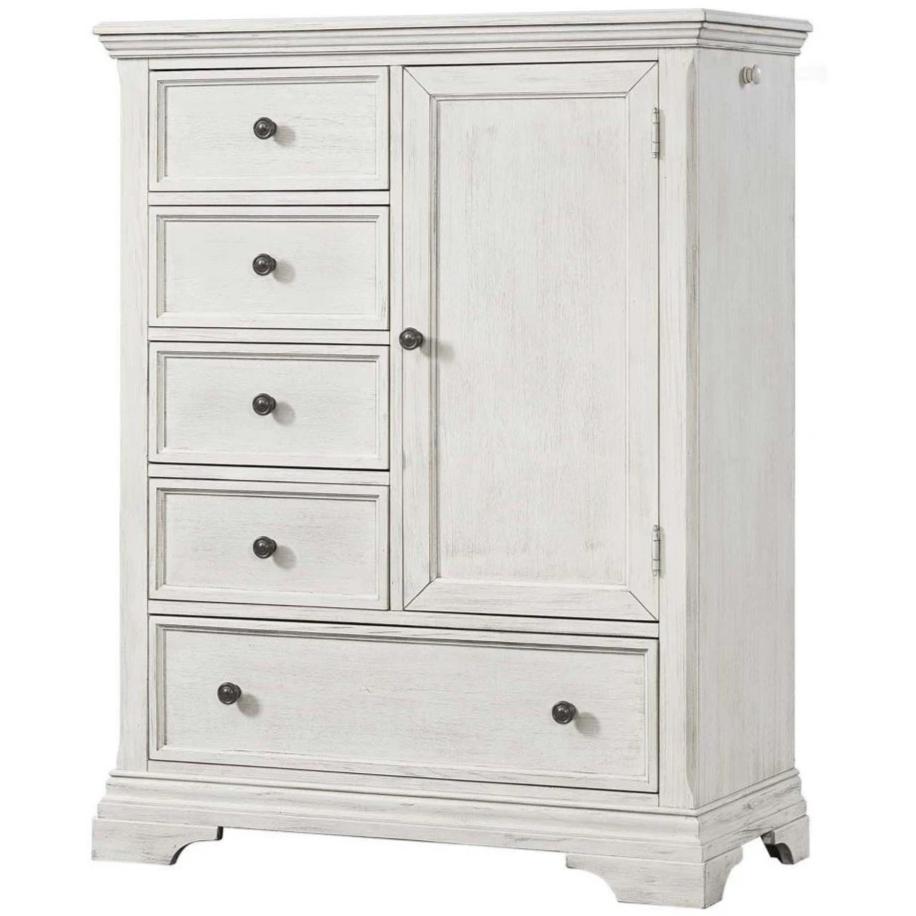 Olivia Chifforobe