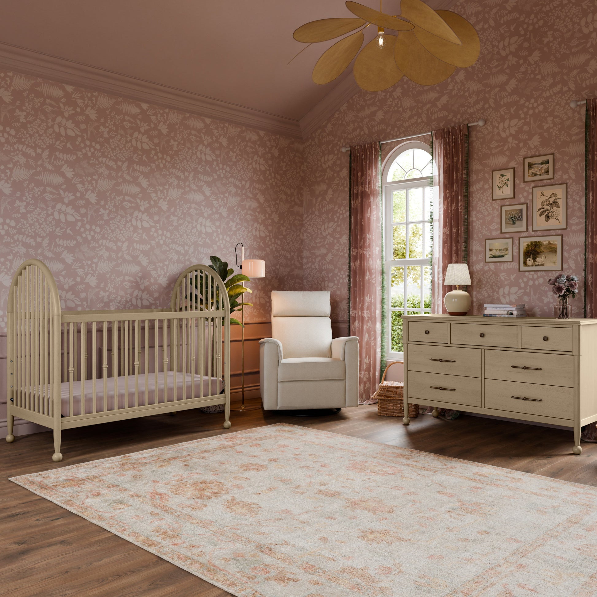 M31401WP,Alouette 3-in-1 Convertible Spindle Crib in Washed Pine