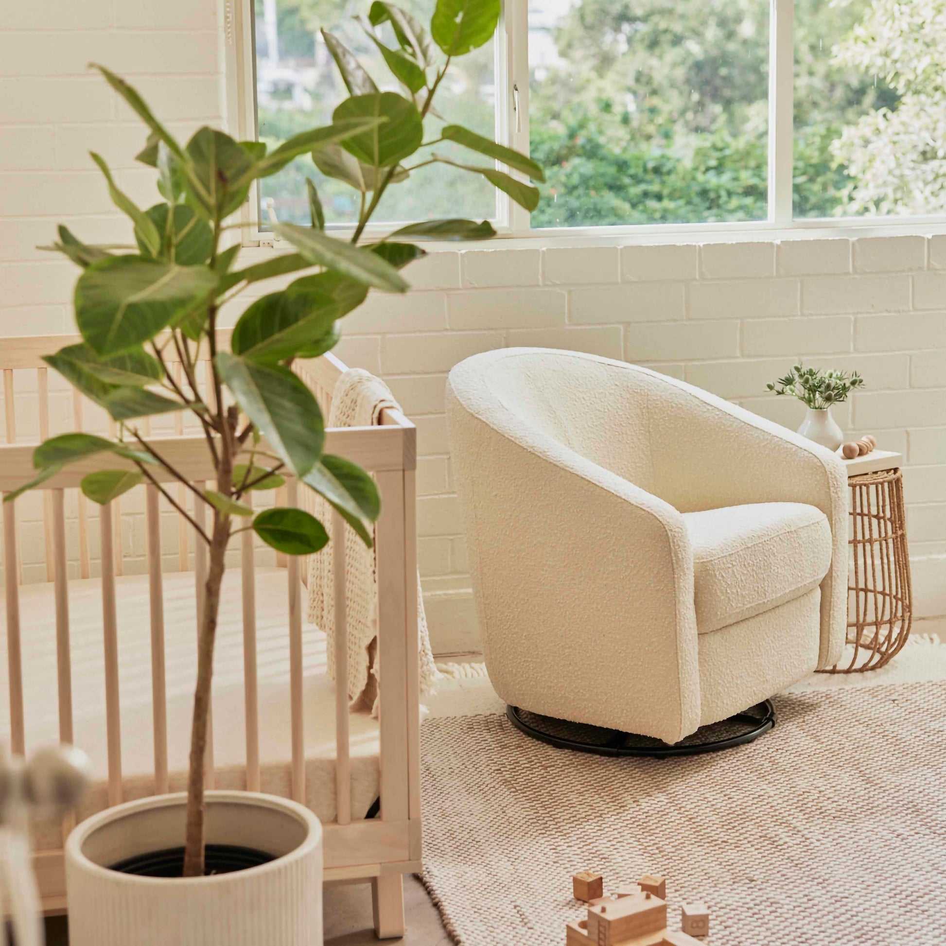 M5887WB,Madison Swivel Glider in Ivory Boucle