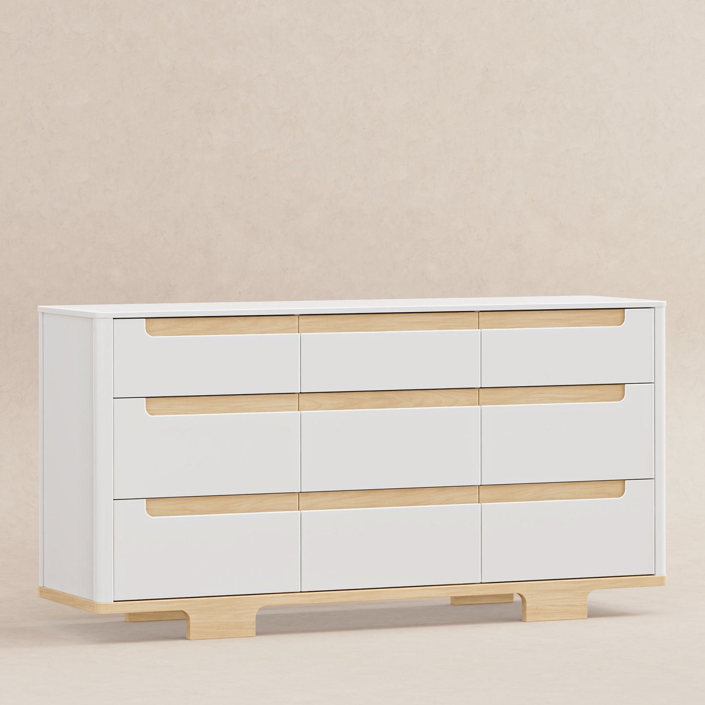 M23428WN,Yuzu 9-Drawer Dresser  Assembled in White/Natural