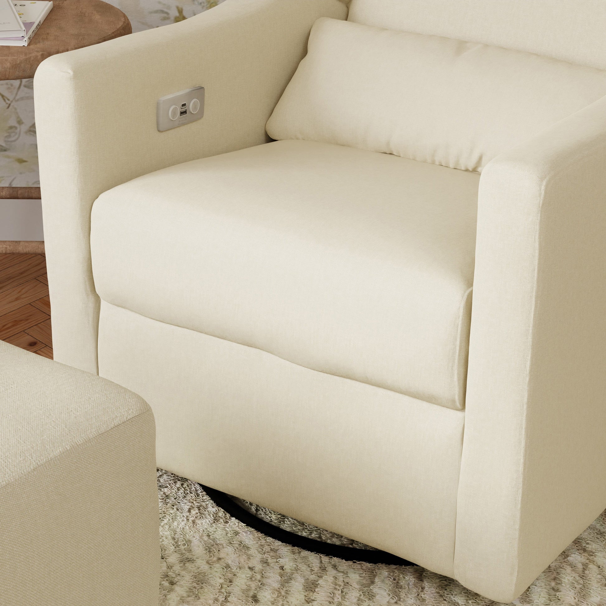 M11288PCMEW,Kiwi Glider Recliner w/ Electronic Control and USB in Performance Cream Eco-Weave