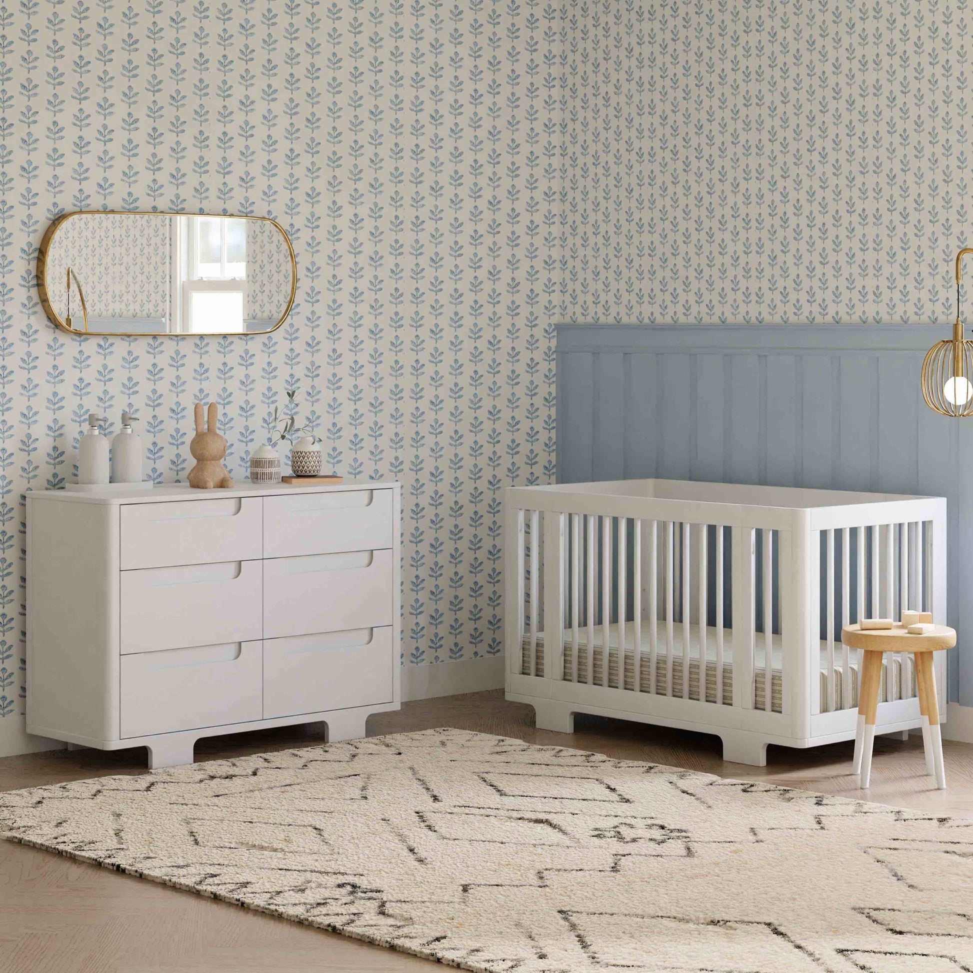 M23401W,Yuzu 8-in-1 Convertible Crib w/All-Stages Conversion Kits in White