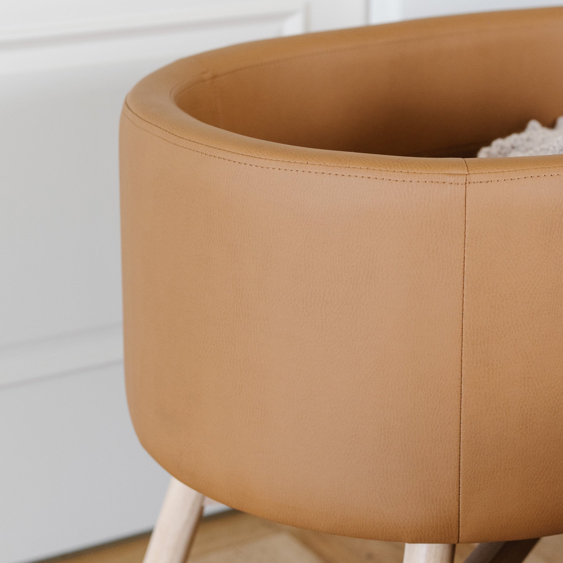 M26834GCLB,babyletto x GATHRE Capsule Bassinet in Camel