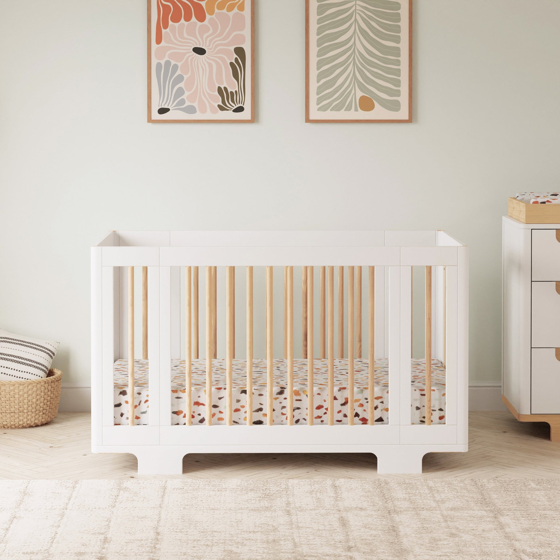 M23401WN,Yuzu 8-in-1 Convertible Crib w/All-Stages Conversion Kits in White/Natural