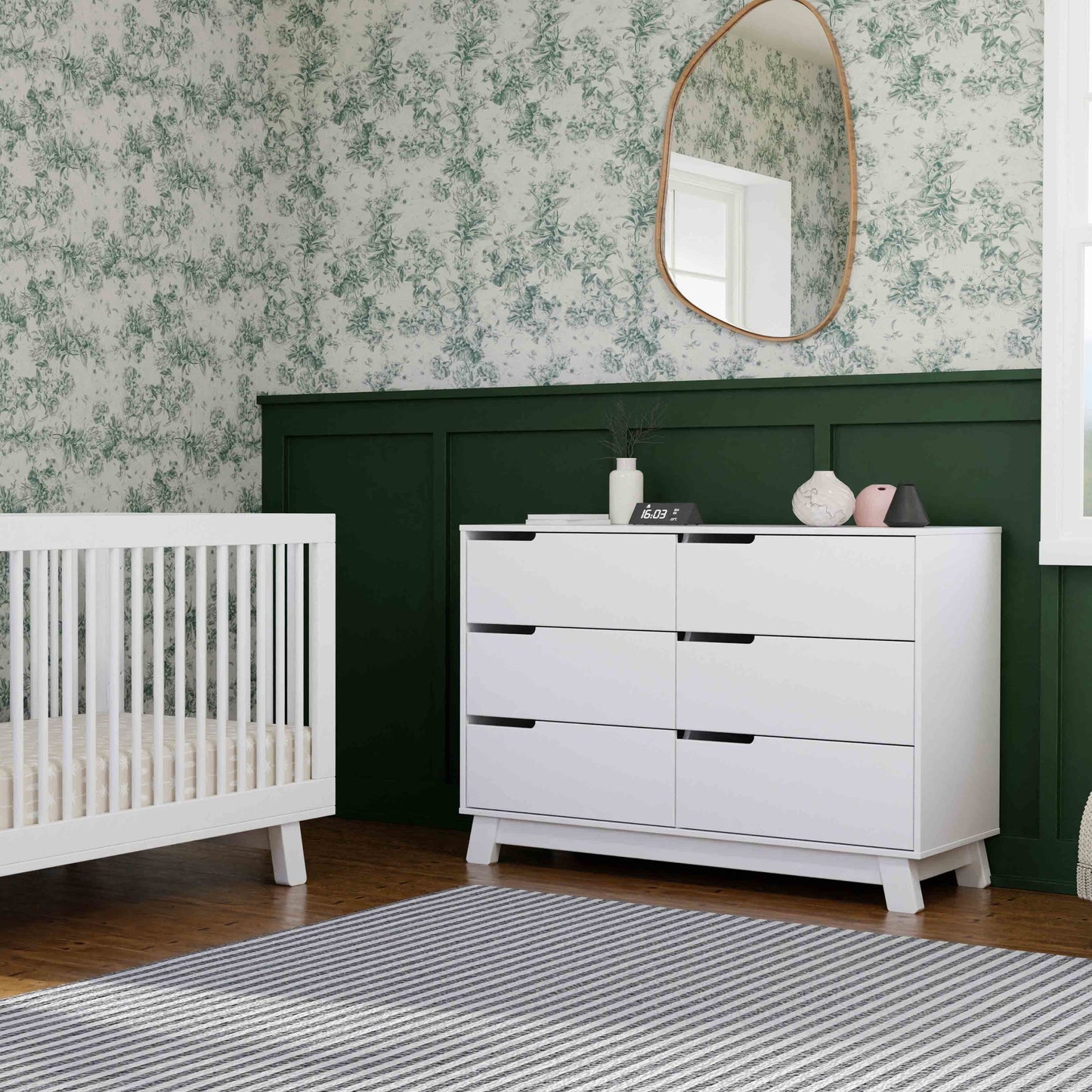 M4216W,Hudson 6-Drawer Double Dresser  Assembled in White Finish