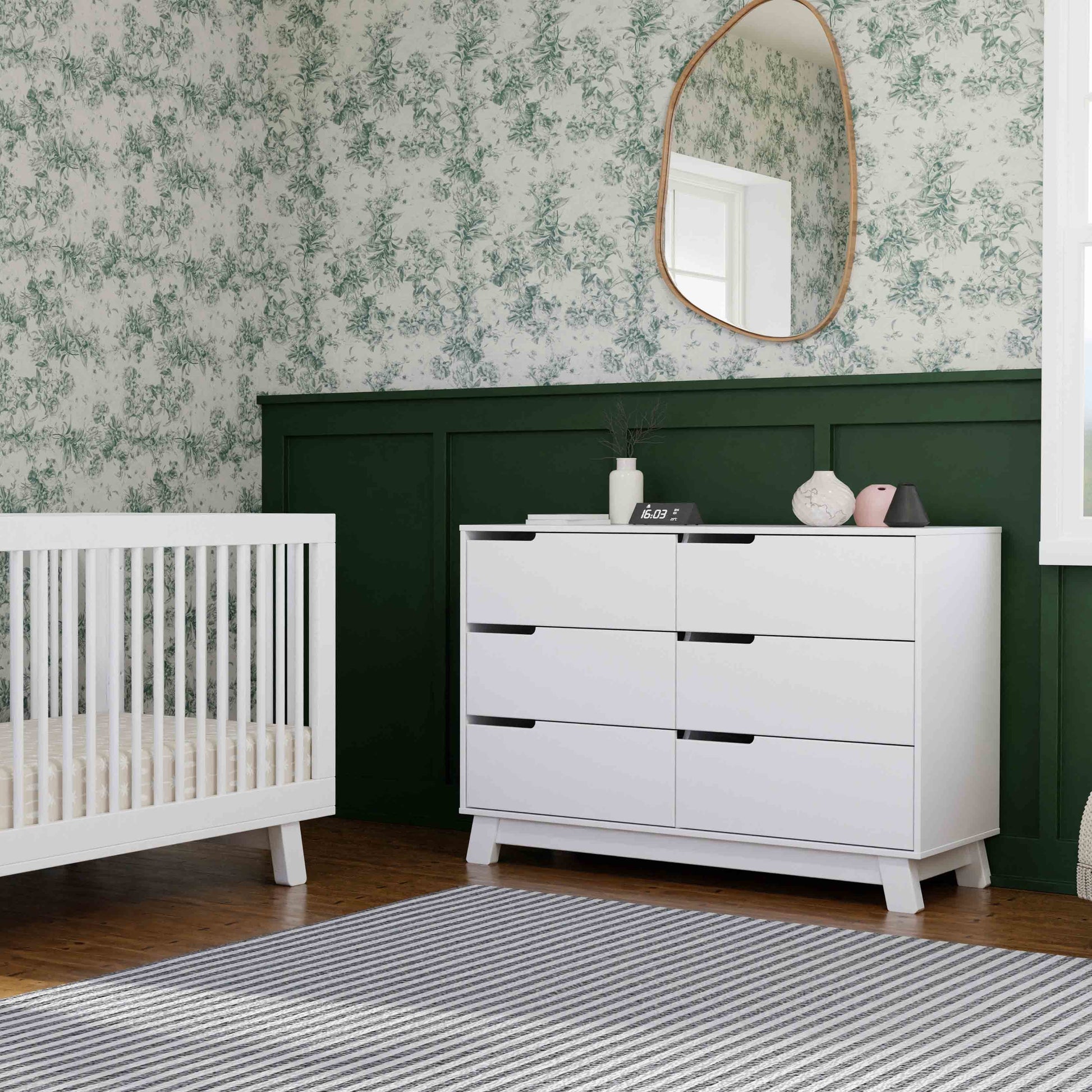 M4216W,Hudson 6-Drawer Double Dresser  Assembled in White Finish