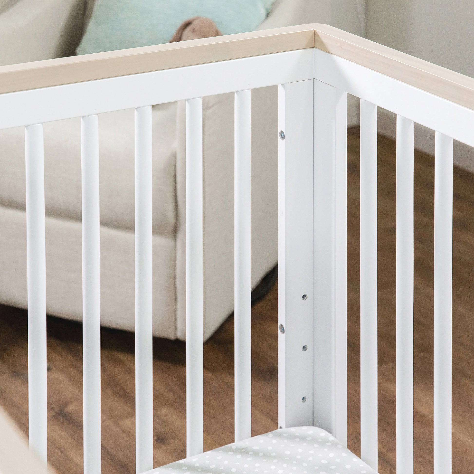 M5801WNX,Scoot 3-in-1 Convertible Crib w/ToddlerBedConversion Kit in White/WashedNatural