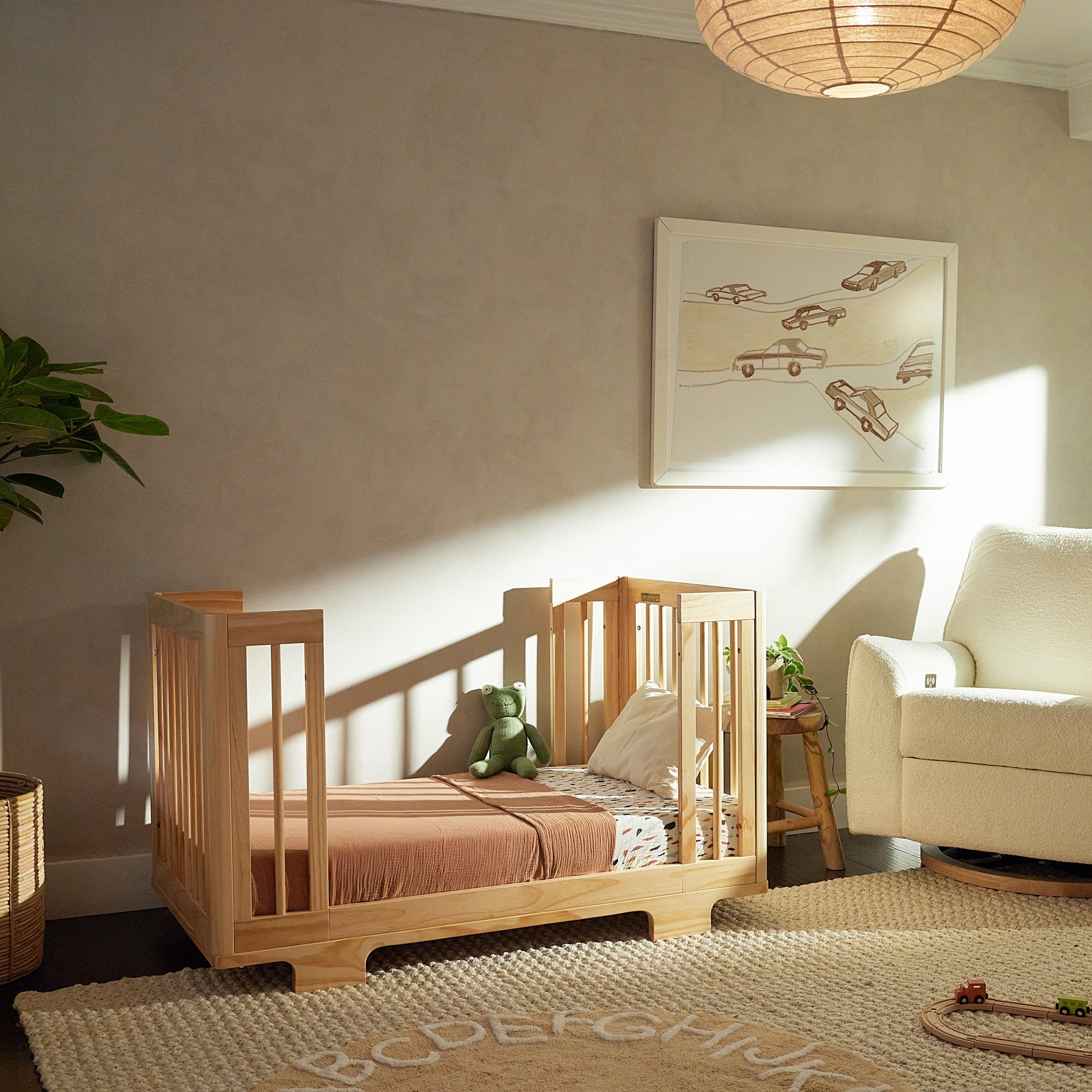 M23401N,Yuzu 8-in-1 Convertible Crib w/All-Stages Conversion Kits in Natural