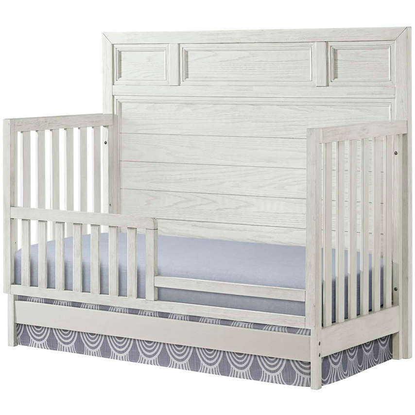 Foundry Flat-Top Convertible Crib