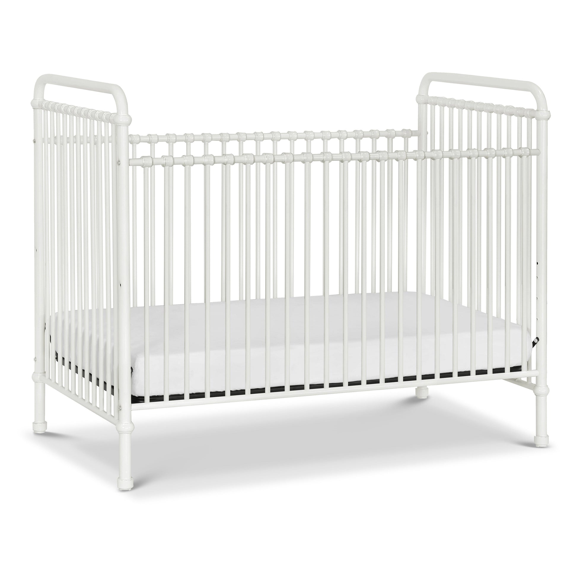 B15501WX,Abigail 3-in-1 Convertible Crib in Washed White