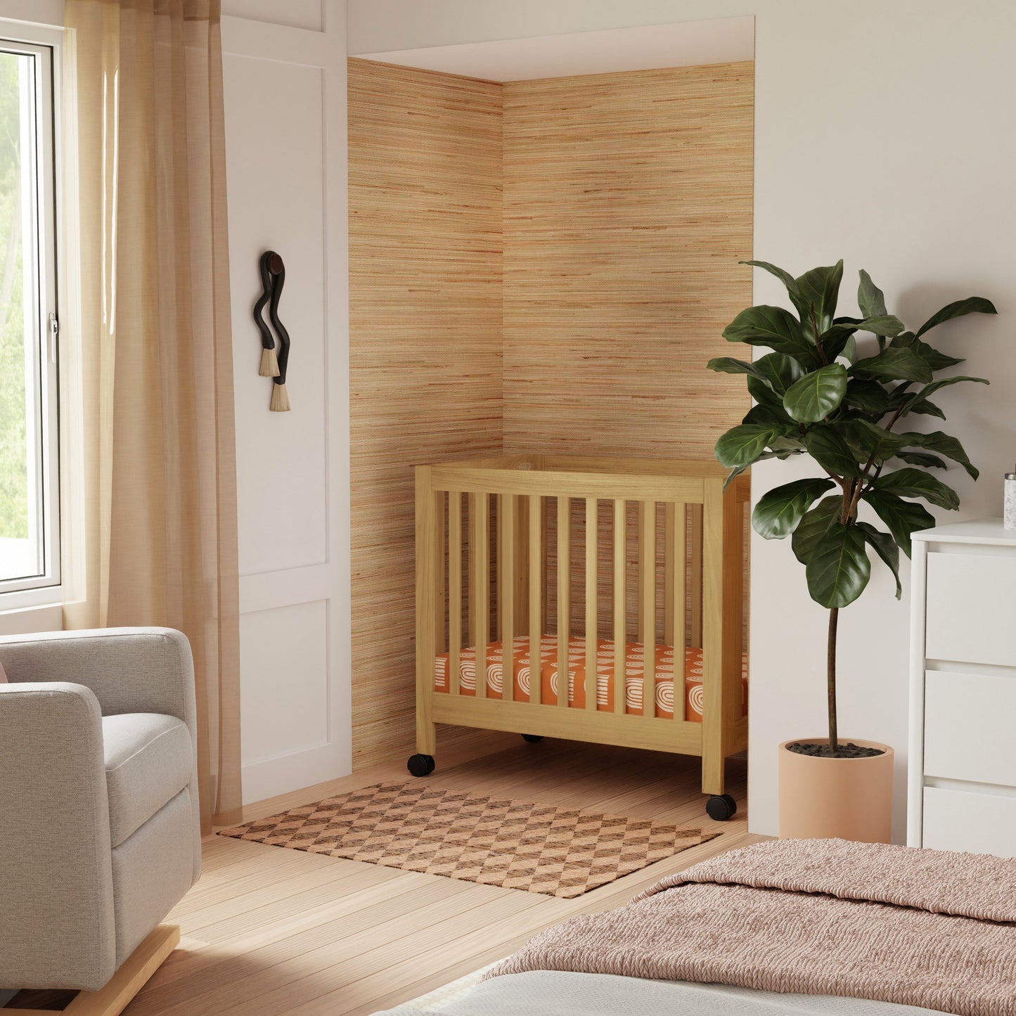M6698HY,Origami Mini Crib in Honey
